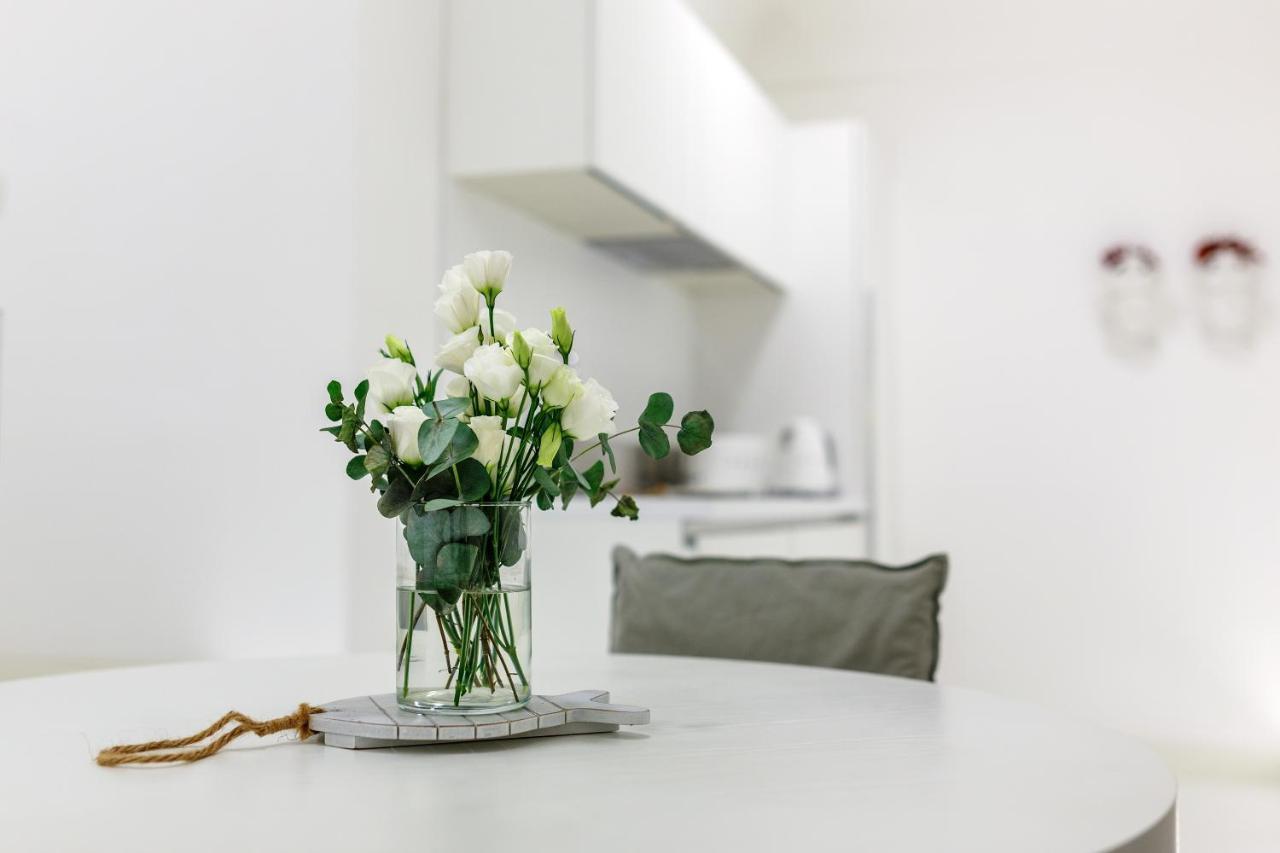 White Stylish Apartment 3 Vico Equense Exterior foto